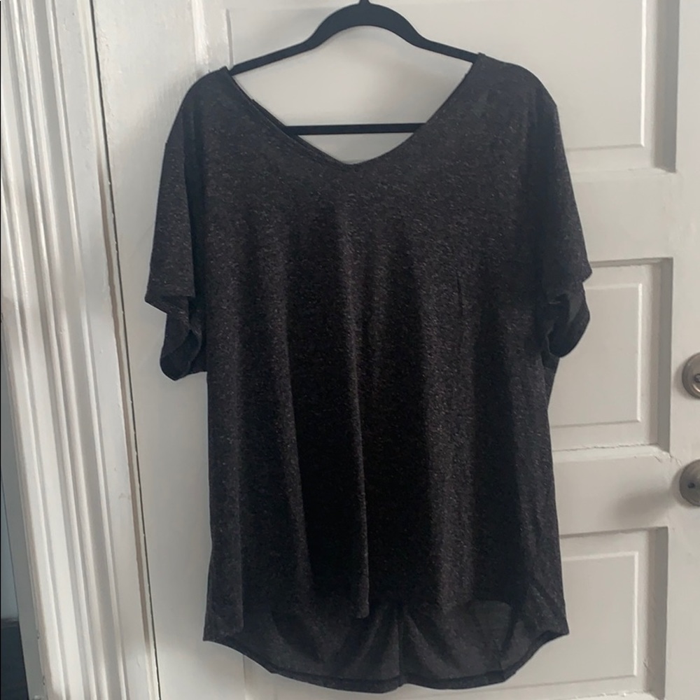 charcoal grey athletic tee with back accent
